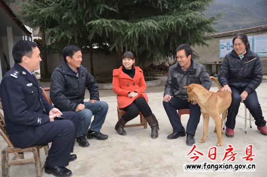 房县门古寺“农家警察”亲农家
