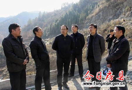 立足实际挖潜力　加大产业基地建设力度