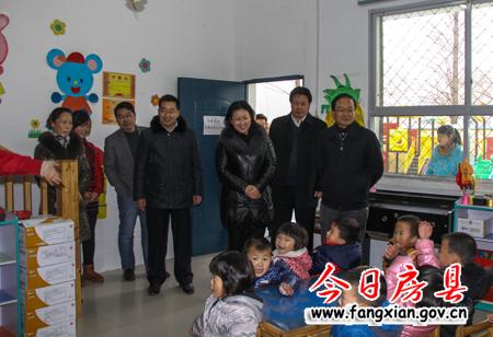 蔡贤忠专题调研全县文教卫事业发展情况