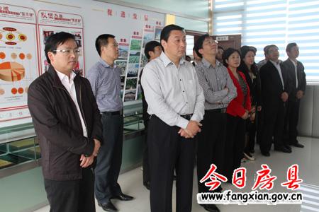 沈明云带团参观市反腐倡廉教育中心和武当山道廉文化基地