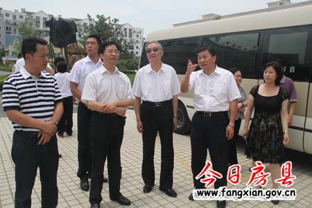 全国政协原副主席胡启立来房县视察