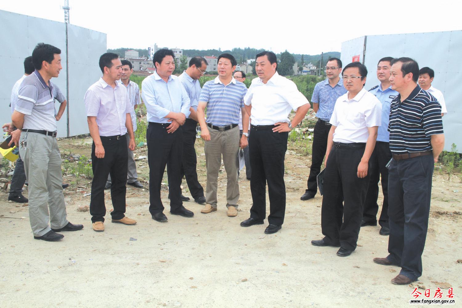 集中时间 集中精力 全力推进项目建设