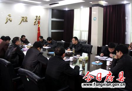 朱光洪调研城关镇经济社会发展情况