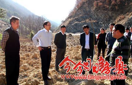 蔡贤忠调研野人谷镇特色产业和旅游产业发展情况