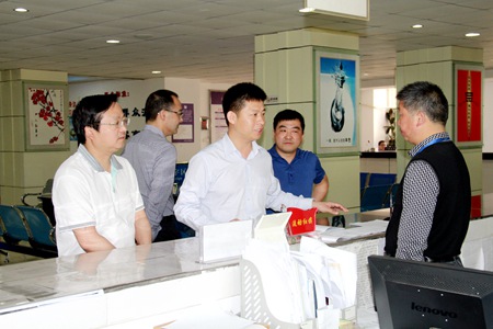 强化履职尽责 落实“三集中、三到位” 提供便企便民服务