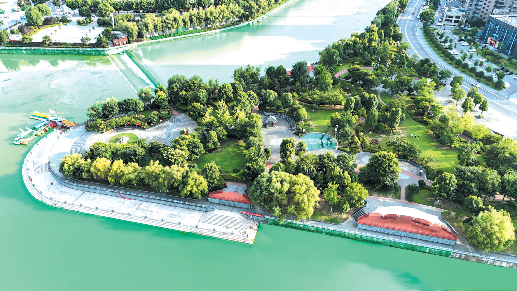 房县城关镇大河流域湿地公园