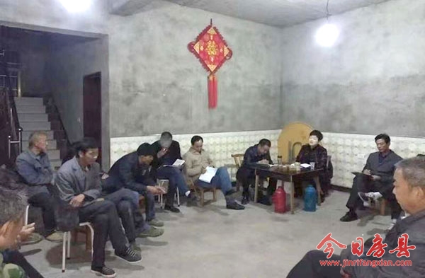 阮登香到窑淮镇开展“进村住户、户户走到”活动