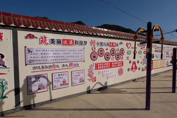 白鹤镇以结对共建共创“四好”乡村