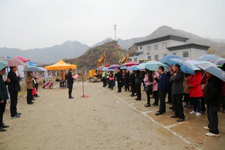 房县五板路大木集镇至共青段改扩建工程正式开工