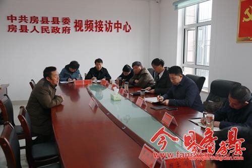 县长纪道清公开接访 听民声解民忧