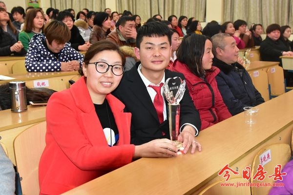 房县实验小学军校联谊庆“三八”