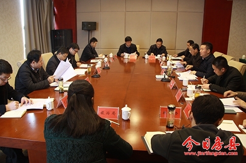 恩施州调研组来房调研脱贫攻坚工作