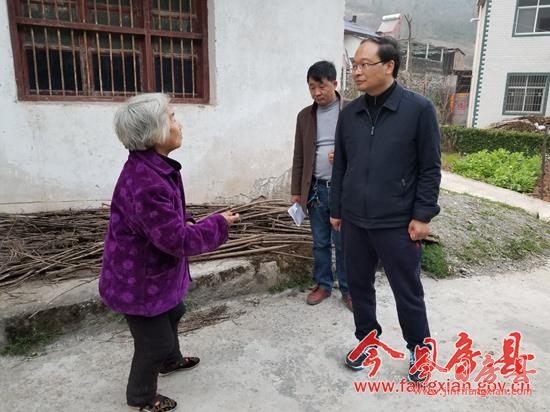 蔡贤忠在入户走访检查精准扶贫工作时强调 扎实开展“五大行动” 杜绝走形式帮扶 让群众稳定增收致富