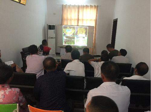 中坝乡人社中心 技能培训进乡村