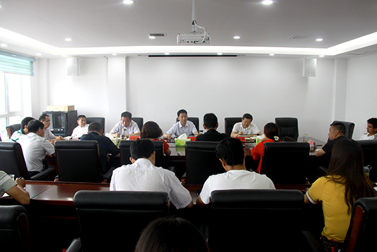 我县召开工业项目推进工作督办会