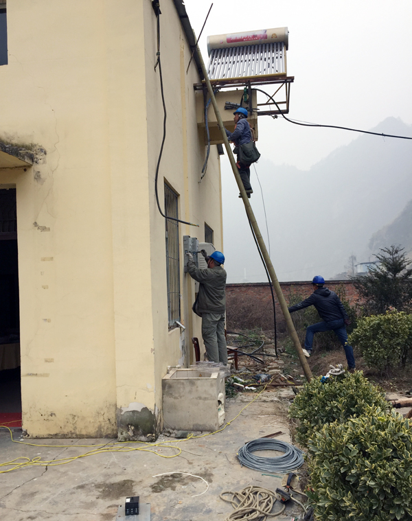房县供电公司为企业排忧解难