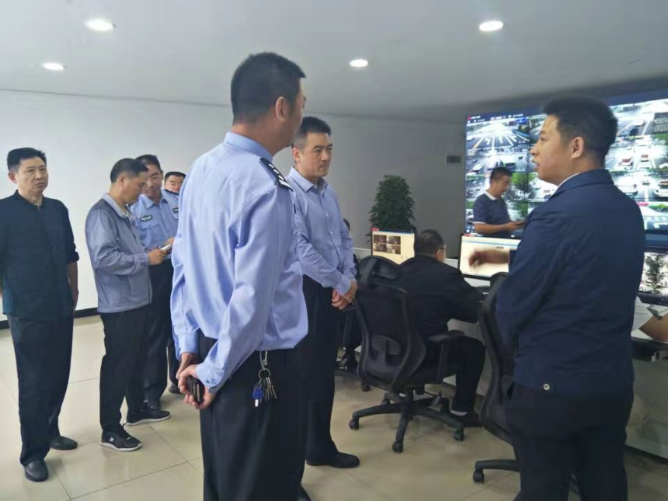 纪道清检查调研国庆期间安全生产工作