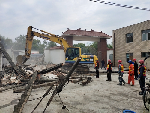 滨湖国际旁老酒厂整体拆迁完工