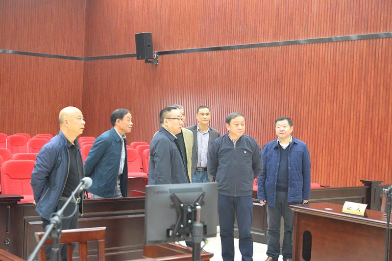 高明哲调研县人民法院工作
