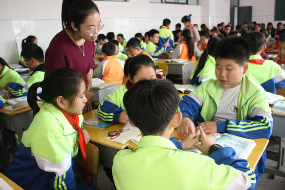 军店镇积极组织“好课堂”数学汇报课展示活动