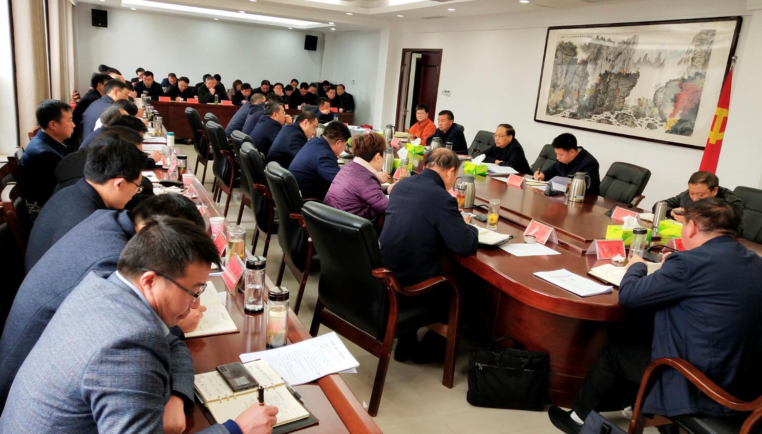 蔡贤忠主持召开专题会研究交通城建城市规划管理等工作