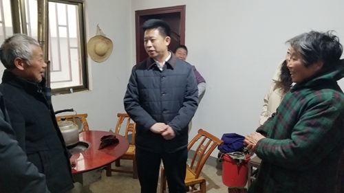 纪道清到沙河乡督导脱贫攻坚工作