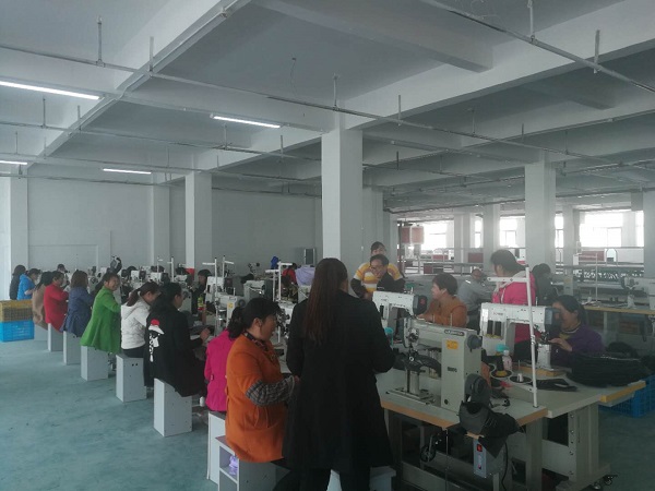 红塔镇：产业扶贫“开药方”脱贫攻坚“拔穷根”