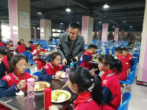 东城小学到武当山武术学校研学营地开展研学旅行活动