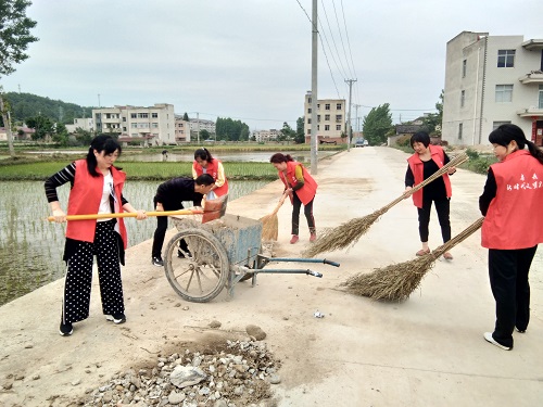 新时代文明实践志愿服务在行动