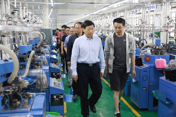 张维国在房县调研工业企业发展