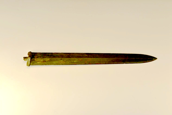 任定国为房县博物馆无偿捐赠个人藏品