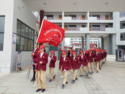 房县思源实验学校多举措开展志愿服务活动