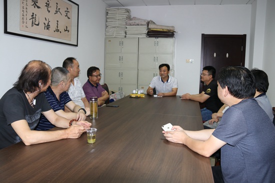 房县书协积极备战全国第十二届书法篆刻展