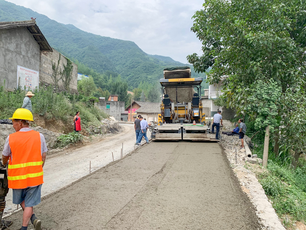S283房县狮子岩至上龛段改扩建工程路基基本完工