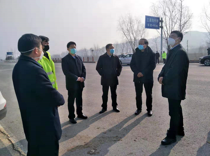 师永学来房县督导新型冠状病毒感染的肺炎疫情防控工作