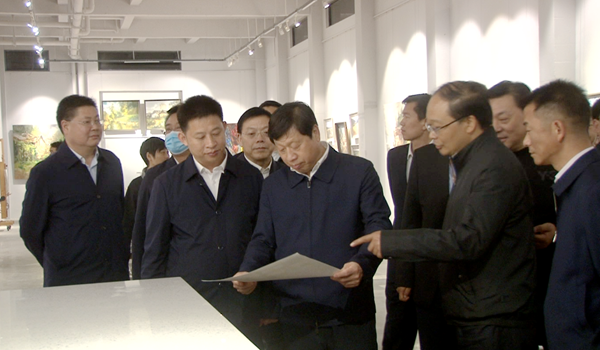 全市三季度重点项目拉练会与会人员来我县参观考察