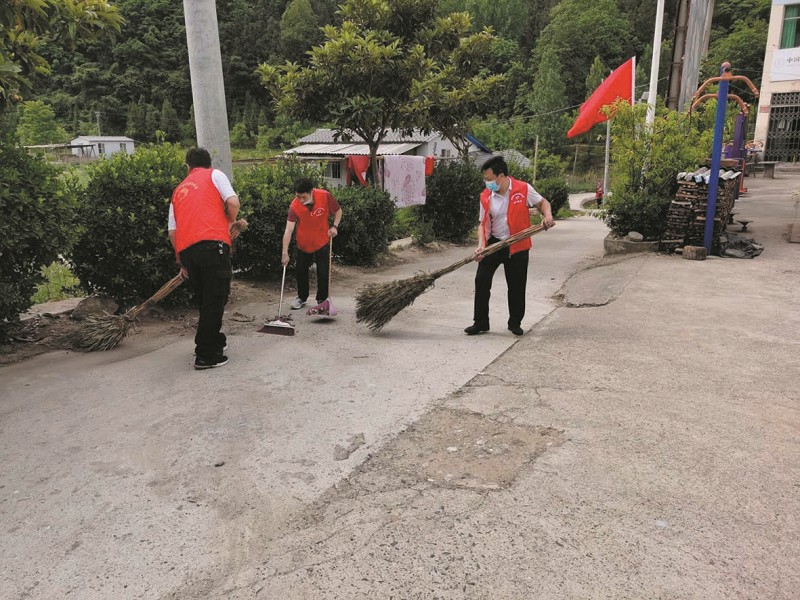 紧盯难点下真功 ——房县大木厂镇精准扶贫工作纪实