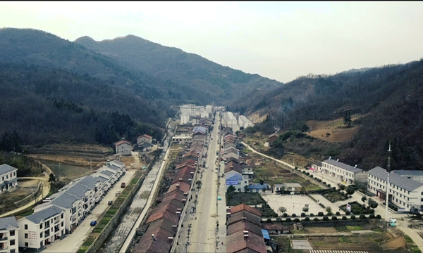 沙河乡：“小香菇”撑开脱贫攻坚“致富伞”