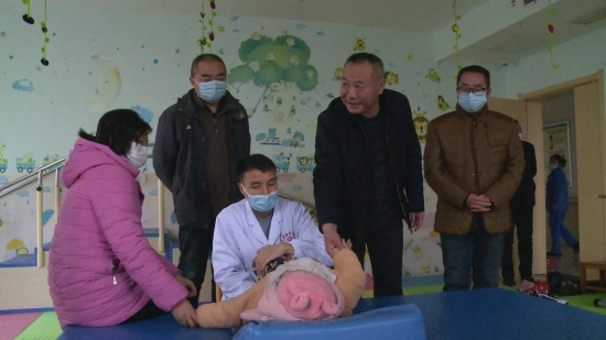 我县开展“国际残疾人日”系列关爱活动