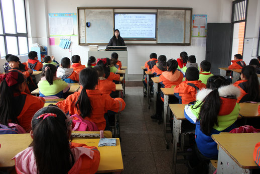 军店小学多举措开展防一氧化碳中毒教育活动