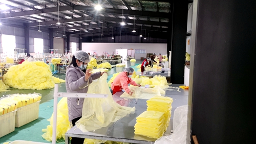 门古寺镇扶贫车间产品出口创汇600万美元