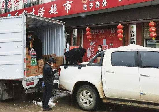 房县供销电商公司抗击疫情上演物资配送  “接力赛”