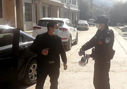 奋战抗击疫情前线：房县民警黄宇没能见到爷爷最后一面