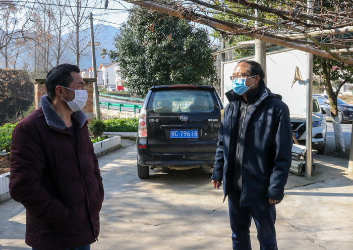 蔡贤忠到青峰尹吉甫检查指导疫情防控工作