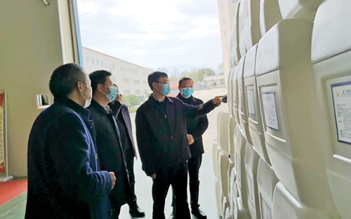 师永学来房检查督导疫情防控工作