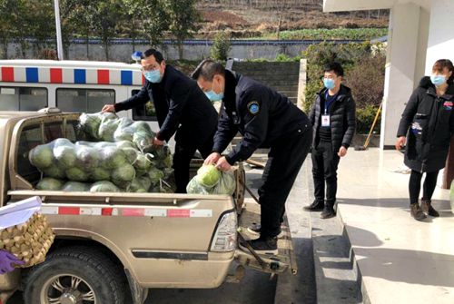 化龙卫生院的最美“逆”行者