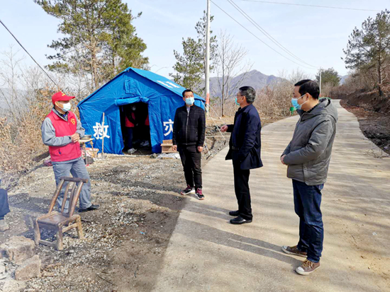 县总工会：抗疫扶贫“两手抓”双管齐下保民生