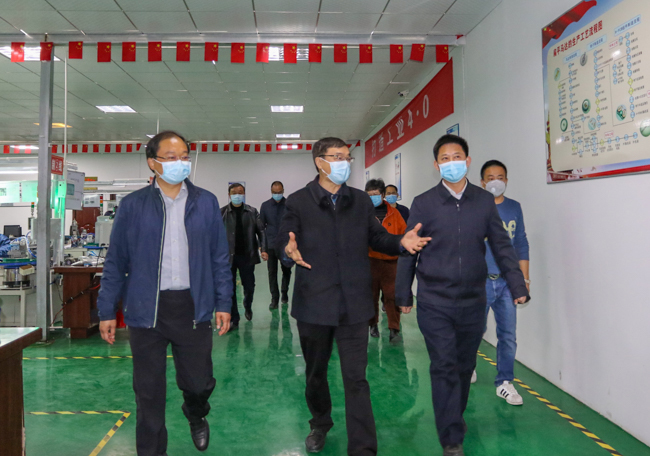 师永学来我县调研指导疫情防控和复工复产工作