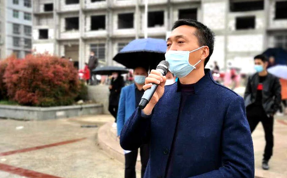 大木厂镇：政企合作助力“点对点”劳务输出