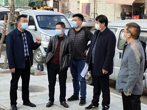 城关镇：争分夺秒“会诊”项目建设促发展